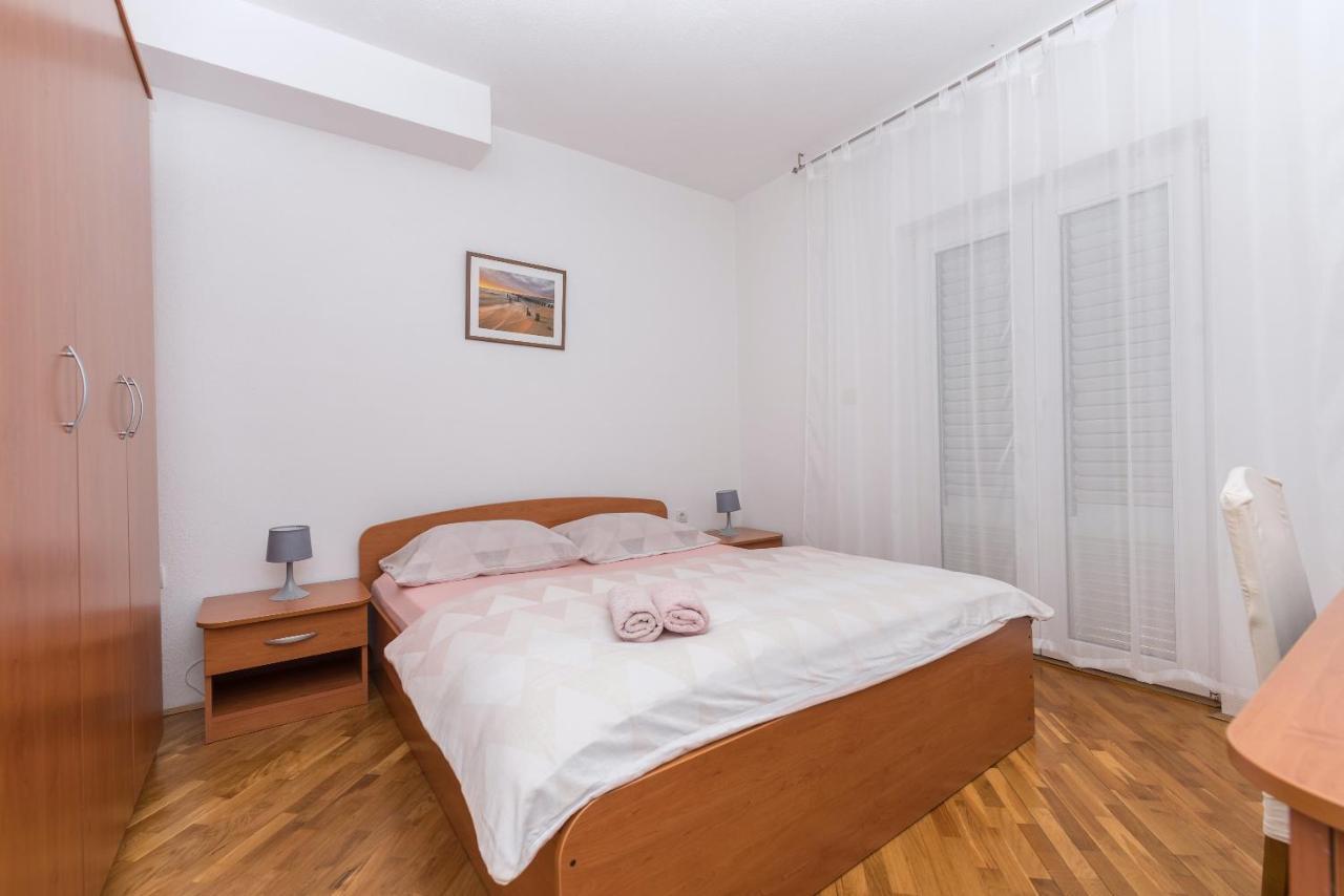 Skiljini Dvori - Apartman Макарска Экстерьер фото