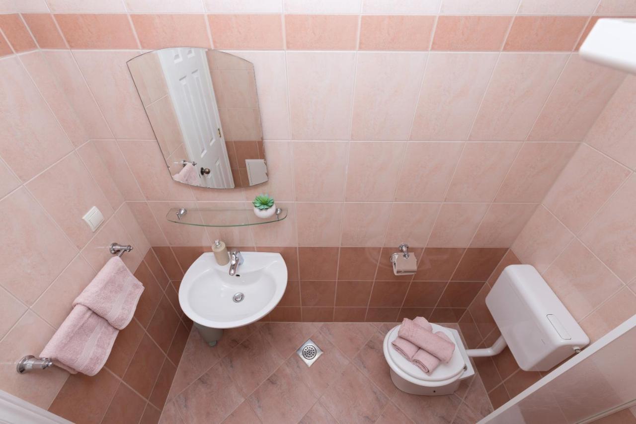 Skiljini Dvori - Apartman Макарска Экстерьер фото